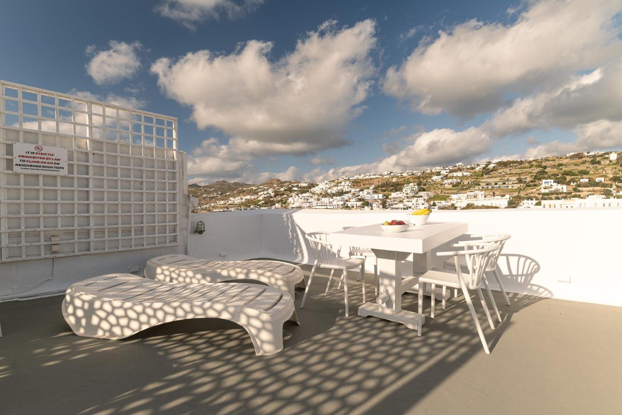Elpis Mykonos - Delos Port * Mykonos Town